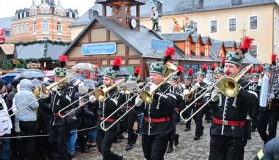 Abschlu?bergparade in Annaberg-Buchholz-stock-foto