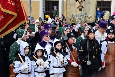 Abschlu?bergparade in Annaberg-Buchholz-stock-foto