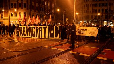 Bilder des Jahres 2024, News 12 Dezember News Bilder des Tages Verst?rende Szenen am Abend aus Magdeburg. Hunderte Recht-stock-foto