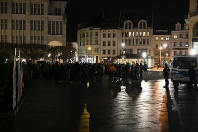 Kundgebung vor dem Hintergrund des brutalen ?berfalls auf Lokalpolitiker der Partei Die Linken in der Nacht zum Sonnaben-stock-photo