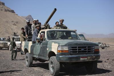 Yemen's Houthis mobilize more fighters amid tensions with USA and Israel --stock-photo