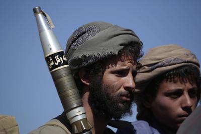 Yemen's Houthis mobilize more fighters amid tensions with USA and Israel --stock-photo
