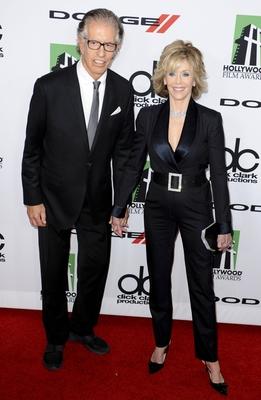 Bildnummer: 60623155  Datum: 21.10.2013  Copyright: imago/PicturePerfectJane Fonda & Richard Perry 17TH ANNUAL HOLLYWOOD FILM AWARDS Beverly Hills PUBLICATIONxNOTxINxUSAxUK Entertainment People x1x xkg 2013 hoch premiumd  o0 Familie privat 60623155 Date 21 10 2013 Copyright Imago Picture Perfect Jane Fonda & Richard Perry 17th Annual Hollywood Film Awards Beverly Hills PUBLICATIONxNOTxINxUSAxUK Entertainment Celebrities x1x xkg 2013 vertical premiumd o0 Family private-stock-photo