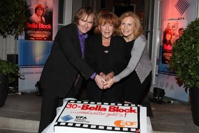 Party zur 30. Folge von Bella Block, Tarantella Hamburg, 03.10.2011, Stephan Wagner, Hannelore Hoger, Maren Kroymann ***-stock-foto