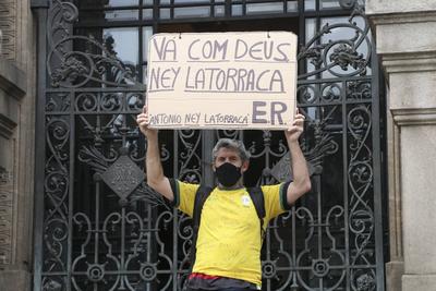 Ney Latroca's wake in Rio de Janeiro-stock-photo