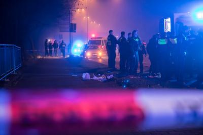 Ein Toter nach Messerattacke in Harburg Am Freitagabend kam es in Harburg zu einer gewaltsamen Auseinandersetzung unter-stock-foto