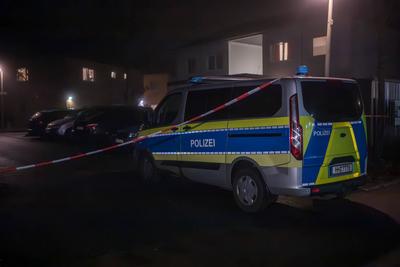 Ein Toter nach Messerattacke in Harburg Am Freitagabend kam es in Harburg zu einer gewaltsamen Auseinandersetzung unter-stock-foto