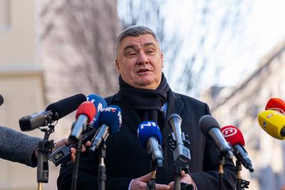 Kroatien: Pr?sidentschaftswahl, 2024 - 29.12.2024 - Zagreb, Kroatien; Pr?sident und Spitzenkandidat Zoran Milanovic (SDP-stock-foto