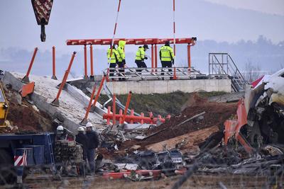 Plane fire in Maun, South Korea-stock-foto