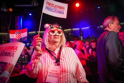 Kroatien: Pr?sidentschaftswahl, 2024 - Wahlparty Zoran Milanovic (SDP) - 29.12.2024 - Tvornica Kulture, Zagreb, Kroatien-stock-foto