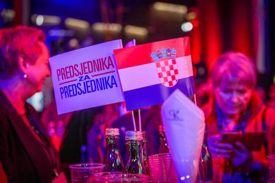 Kroatien: Pr?sidentschaftswahl, 2024 - Wahlparty Zoran Milanovic (SDP) - 29.12.2024 - Tvornica Kulture, Zagreb, Kroatien-stock-foto