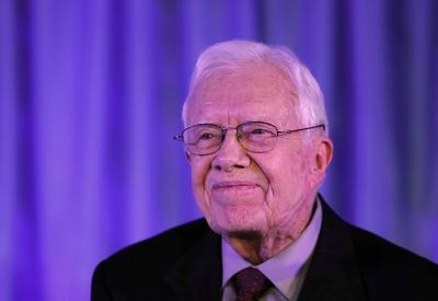 Bildnummer: 56727083  Datum: 14.12.2011  Copyright: imago/China Foto PressBEIJING, CHINA - DECEMBER 14: (CHINA OUT) Former US President Jimmy Carter speaks during the  Caijing Annual Conference 2012: Forecasts and Strategies at JW Marriott Hotel on December 14, 2011 in Beijing, China. Jimmy Carter was invited to deliver a lecture during the two-day Caijing annual conference. PUBLICATIONxINxGERxSUIxAUTxHUNxONLY People Politik Portr?t xbs x0x 2011 quer premiumd  56727083 Date 14 12 2011 Copyright Imago China Photo Press Beijing China December 14 China out Former U.S. President Jimmy Carter Speaks during The Clergeman Caijing Annual Conference 2012 forecasts and Strategies AT JW Marriott Hotel ON December 14 2011 in Beijing China Jimmy Carter what invited to Deliver a Lecture during The Two Day Clergeman Caijing Annual Conference PUBLICATIONxINxGERxSUIxAUTxHUNxONLY Celebrities politics Portrait xbs x0x 2011 horizontal premiumd-stock-photo