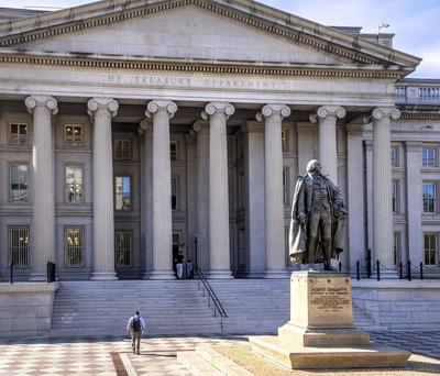 Washington: Das US-Finanzministerium - die Staatsschulden steigen. Blick auf das Geb?ude des US-Finanzministeriums in Wa-stock-photo