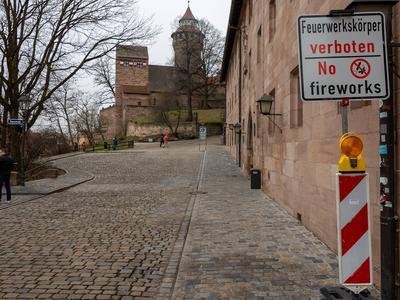 B?llerverbot und Feuerwerksverbot in der N?rnberger Altstadt zu Silvester, 30.12.2024-stock-foto