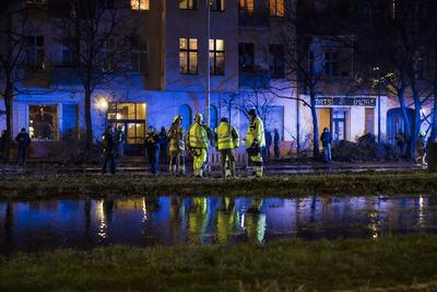 ?berschwemmung nach einem Wasserrohrbruch in Berlin, 31.12..2024-stock-foto