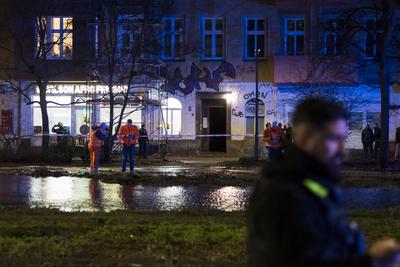 ?berschwemmung nach einem Wasserrohrbruch in Berlin, 31.12..2024-stock-foto