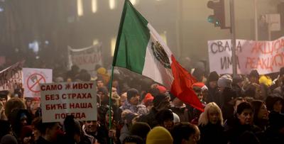 31.12.2024-01.01.2025 Belgrade(Serbia) Life/ Politics Mexico flag at at University students stage a protest against curr-stock-foto