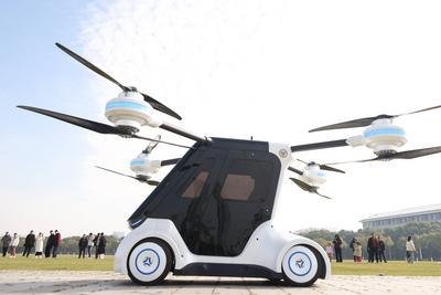 NANJING, CHINA - JANUARY 01: China s first distributed electric-driven flying car, which is known as Southeast Universit-stock-foto