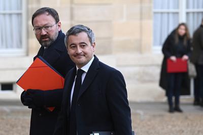 First Council of Ministers of the Francois Bayrou administration, at the Elysee Palace.-stock-foto