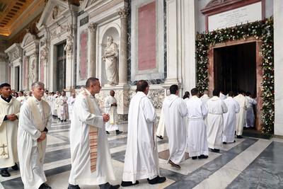 ITALY -  CARDINAL JAMES MICHAEL HARVEY OPENS THE HOLY DOOR OF THE BAILICA OF SAINT PAUL OUTSIDE THE WALLS , FOR THE JUBILEE, IN ROME  - 2025/1/5-stock-photo