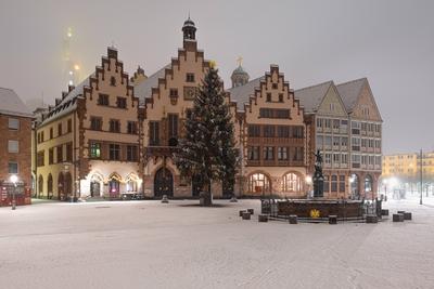 Der verschneite Frankfurter R?merberg-stock-foto