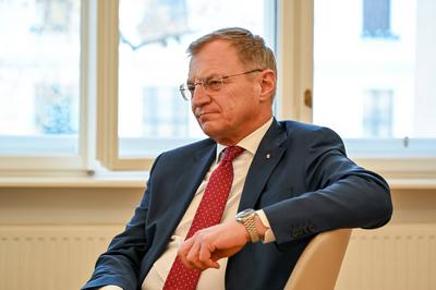 LH Thomas Stelzer (VP, Landeshauptmann Ooe)-stock-foto