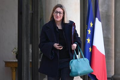 First Council of Ministers of the Francois Bayrou administration, at the Elysee Palace.-stock-foto