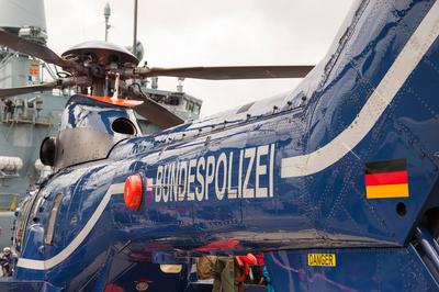 Bundespolizei Hubschrauber der Bundespolizei. Police helicopter Copyright: xZoonar.com/OlafxAdebahrx 7310203-stock-photo