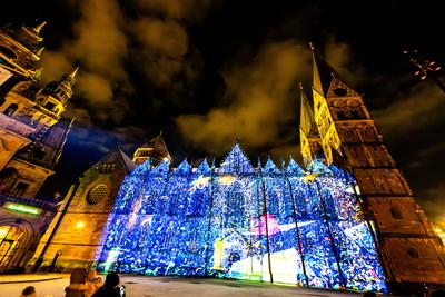 Bremen, Lichter der City,  beeindruckende Lichtprojektionen und Videoinszenierungen. Unter dem Motto ?Vier Jahreszeiten? (Vivaldi)-stock-photo