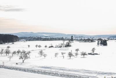 Winterzauber auf der Schw?bischen Alb, Die Schw?bische Alb hat sich in ein winterliches Wunderland verwandelt. Der Heide-stock-foto