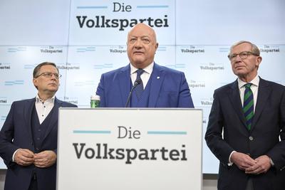 ?VP Parteivorstand nach Koalitionsscheitern-stock-photo