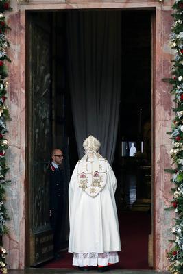 ITALY -  CARDINAL JAMES MICHAEL HARVEY OPENS THE HOLY DOOR OF THE BAILICA OF SAINT PAUL OUTSIDE THE WALLS , FOR THE JUBILEE, IN ROME  - 2025/1/5-stock-photo