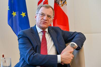 LH Thomas Stelzer (VP, Landeshauptmann Ooe)-stock-foto