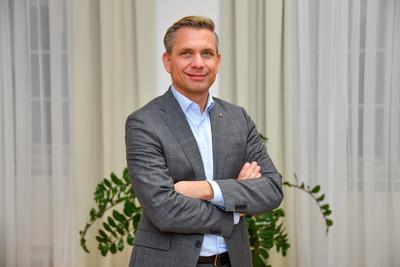 Wolfgang Hattmannsdorfer (NAbg., Generalsekretaer der WKO)-stock-foto