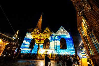 Bremen, Lichter der City,  beeindruckende Lichtprojektionen und Videoinszenierungen. Unter dem Motto ?Vier Jahreszeiten? (Vivaldi)-stock-photo
