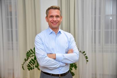 Wolfgang Hattmannsdorfer (NAbg., Generalsekretaer der WKO)-stock-foto