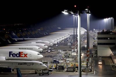 Fr?her Morgen am K?ln Bonn Airport-stock-photo