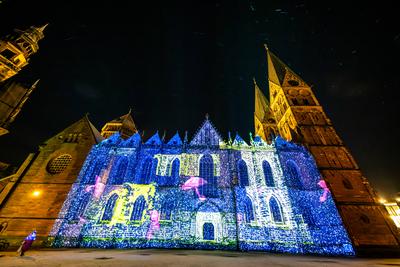 Bremen, Lichter der City,  beeindruckende Lichtprojektionen und Videoinszenierungen. Unter dem Motto ?Vier Jahreszeiten? (Vivaldi)-stock-photo
