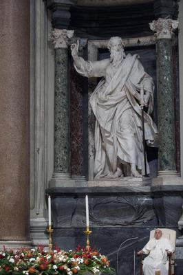 ITALY -  POPE FRQANCIS PARTICIPATES IN THE EPISCOPAL ORDINATION OF THE VICEGERENT OF THE DIOCESE OD ROME AND AUXILIARY OF THE SOUTHERN SECTOR , MONSIGNOR RENATO ATRTELLI BACCARI , IN THE ST JOHN LATERAN'S BASILICA IN ROME  - 2025/1/14-stock-foto