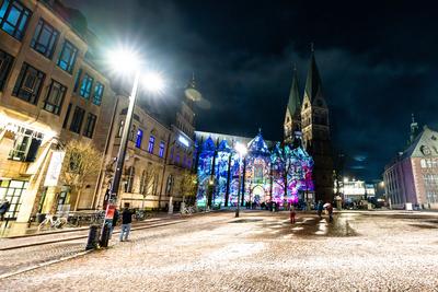 Bremen, Lichter der City,  beeindruckende Lichtprojektionen und Videoinszenierungen. Unter dem Motto ?Vier Jahreszeiten? (Vivaldi)-stock-photo
