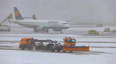 Schneefront erreicht Hannover,-stock-foto