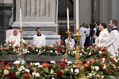 ITALY -  POPE FRQANCIS PARTICIPATES IN THE EPISCOPAL ORDINATION OF THE VICEGERENT OF THE DIOCESE OD ROME AND AUXILIARY OF THE SOUTHERN SECTOR , MONSIGNOR RENATO ATRTELLI BACCARI , IN THE ST JOHN LATERAN'S BASILICA IN ROME  - 2025/1/14-stock-foto