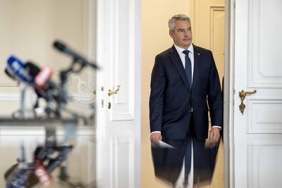 Wien, ?sterreich. 17. September 2024. Presspoint mit ?sterreichischem Bundeskanzler Karl Nehammer zur Pr?sentation der n-stock-foto