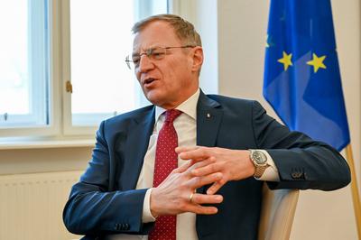 LH Thomas Stelzer (VP, Landeshauptmann Ooe)-stock-foto