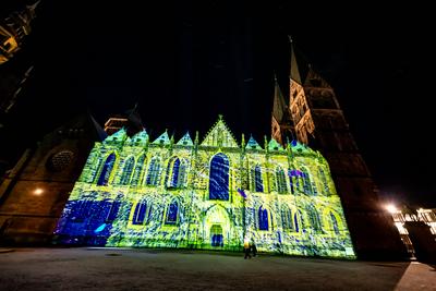 Bremen, Lichter der City,  beeindruckende Lichtprojektionen und Videoinszenierungen. Unter dem Motto ?Vier Jahreszeiten? (Vivaldi)-stock-photo