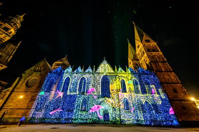 Bremen, Lichter der City,  beeindruckende Lichtprojektionen und Videoinszenierungen. Unter dem Motto ?Vier Jahreszeiten? (Vivaldi)-stock-photo