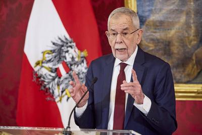 Statement Bundespr?sident Van der Bellen nach Koalitionsscheitern-stock-foto