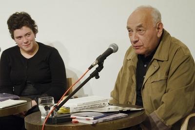 Eugen Gomringer Eugen Gomringer - Poetische Gene - Familie Gomringer. Themenabend in der Literatur WERKstatt Berlin. Fa-stock-foto