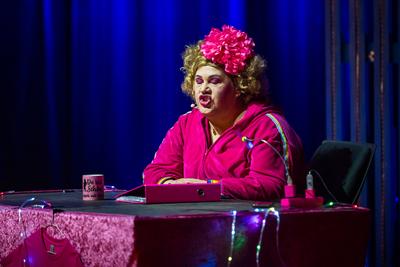 Cindy aus Marzahn gastierte mit ihrem Programm "Einmal Prinzessin und zur?ck!" in der ausverkauften Stadthalle Chemnitz-stock-foto