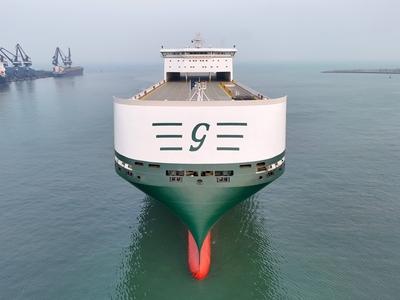 World's Largest Cargoes ro-ro Ship-stock-foto